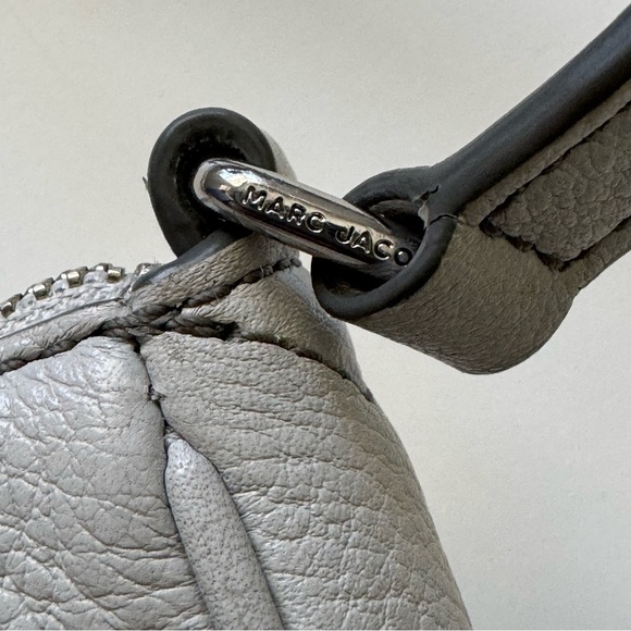 Marc Jacobs Light Gray Empire City Crossbody Bag - Picture 9 of 13